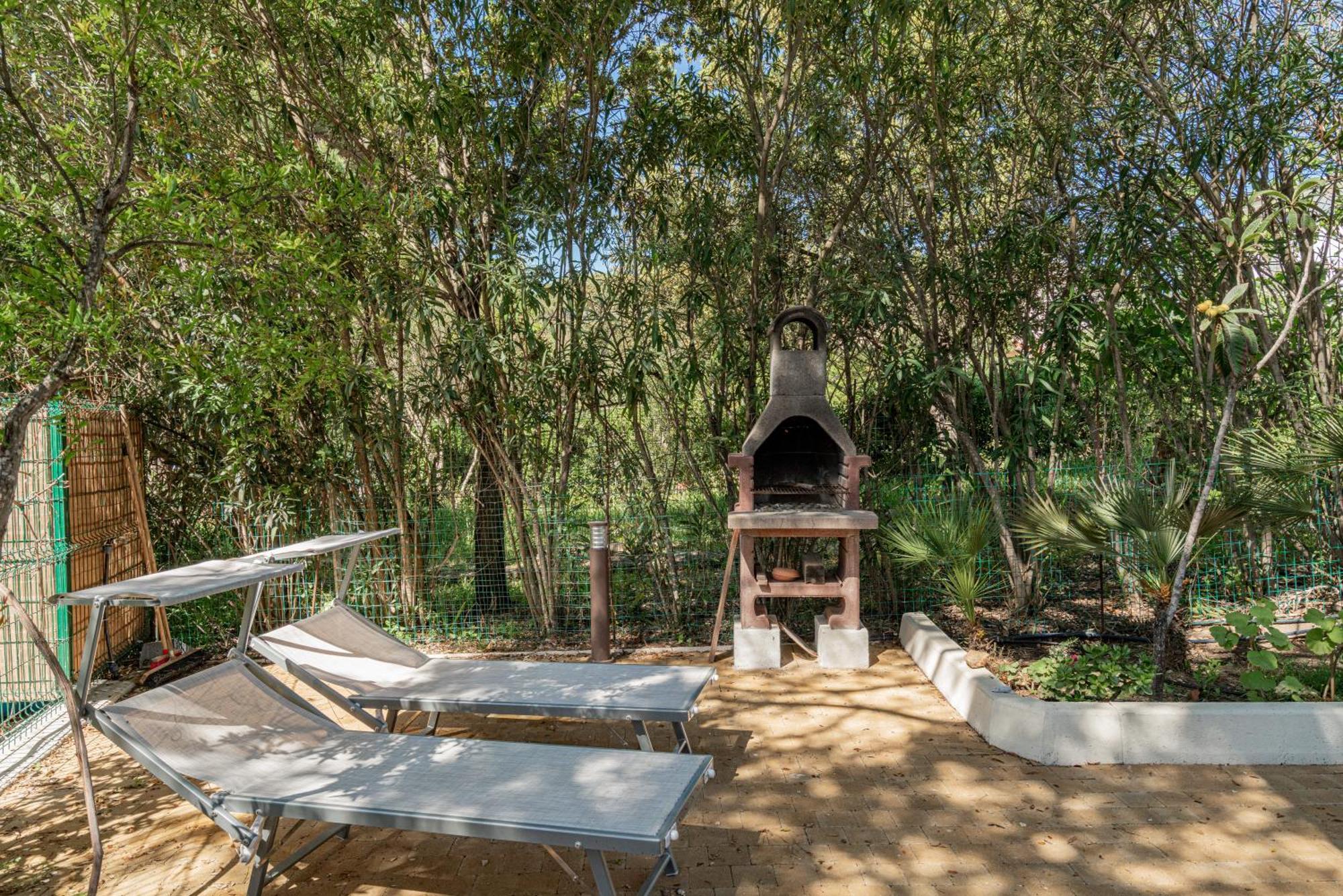 Casa Donatella, In Riva Al Mare! Villa Cala Liberotto Exterior foto