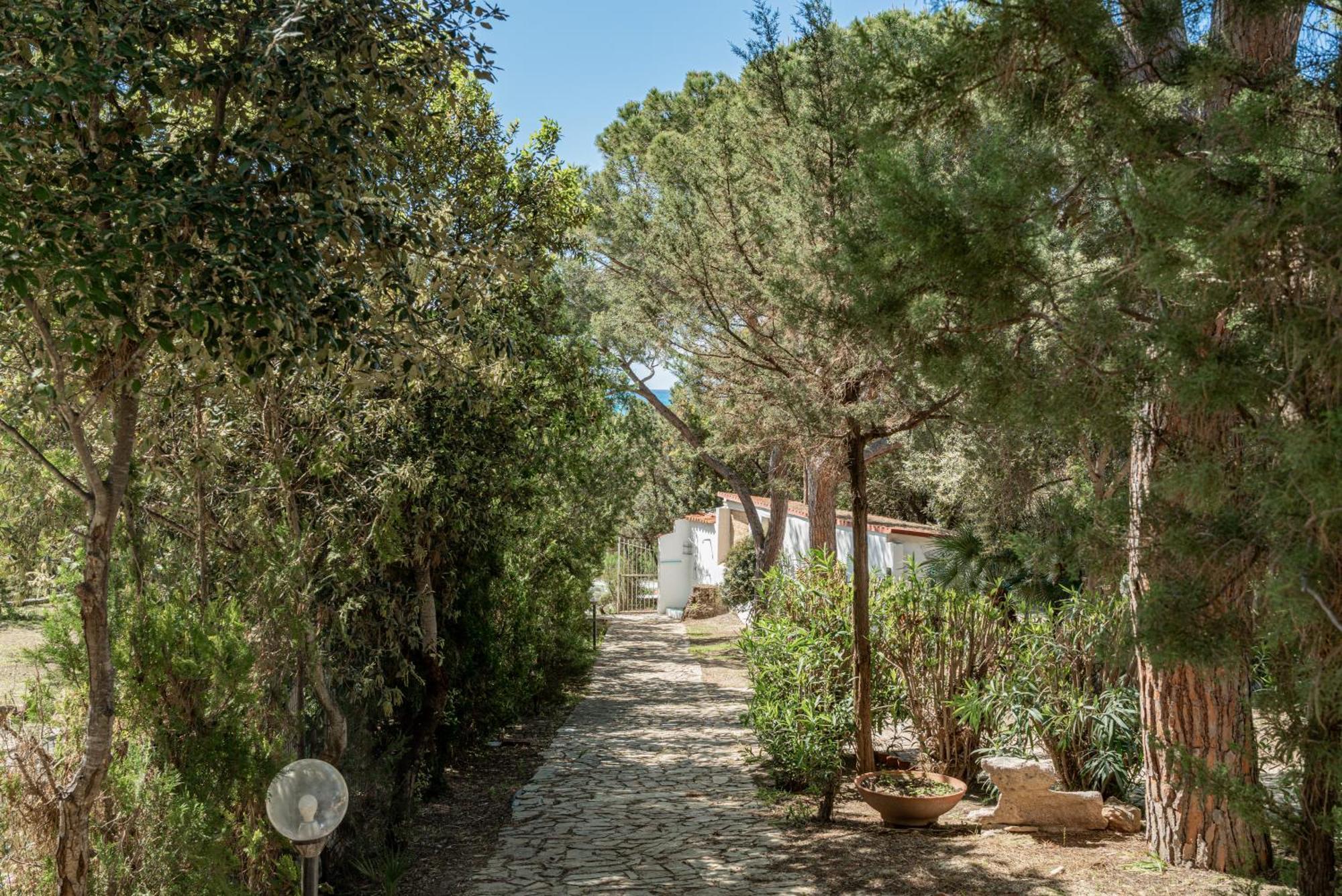Casa Donatella, In Riva Al Mare! Villa Cala Liberotto Exterior foto